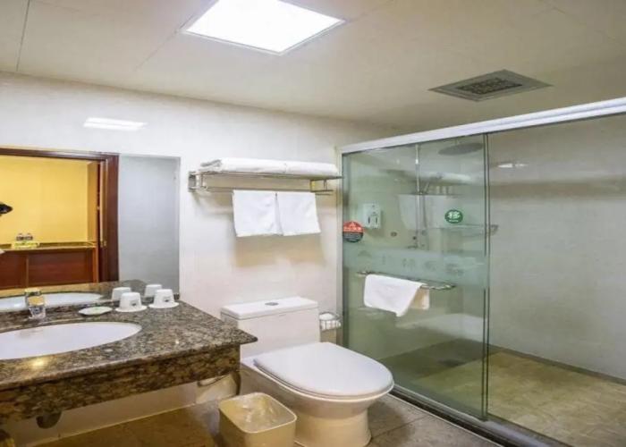 GreenTree Inn Jiangsu Taizhou XingHua Middle Yingwu Road Express Hotel