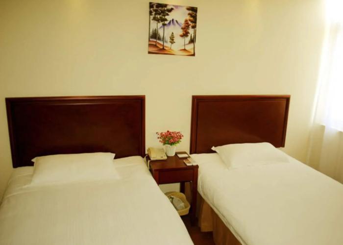 GreenTree Inn Taizhou Xinghua Anfeng Runan Garden Express Hotel