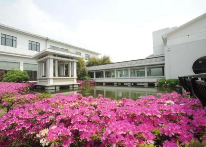 Chunlan Hotel