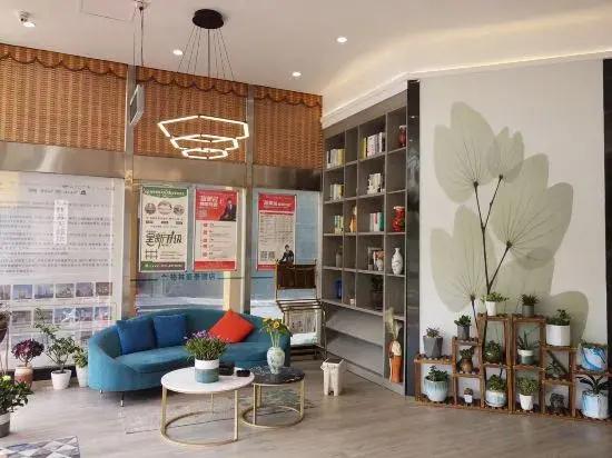 GreenTree Inn (Xinghua Yingwu South Road RT-Mart)