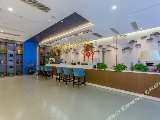 Jinlong Hotel