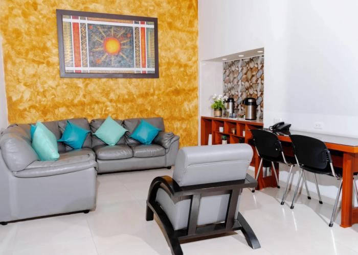 Hotel BQuin Plaza