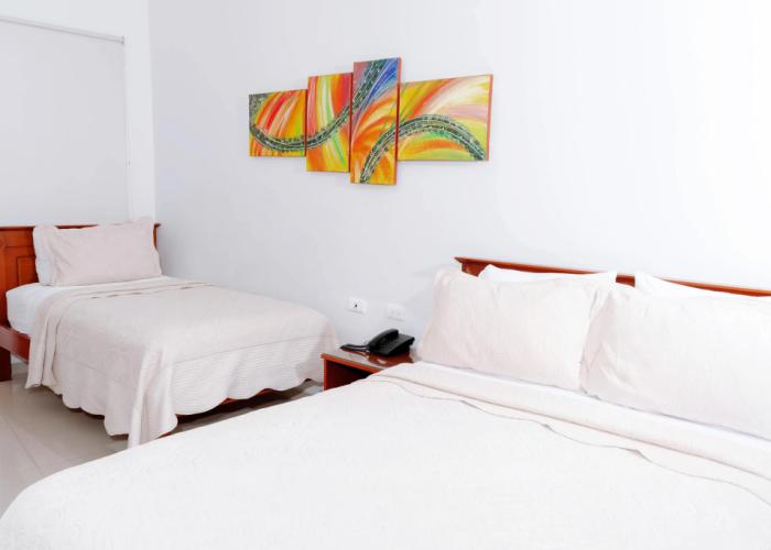 Hotel BQuin Plaza