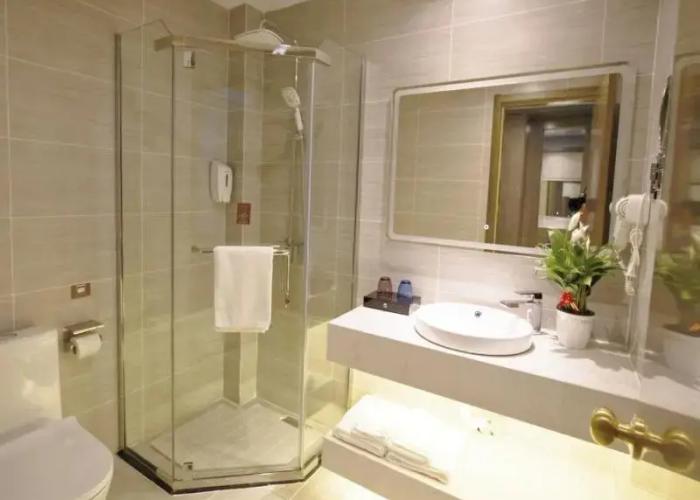 GYA Taizhou Jingjiang City South Century Plaza Hotel