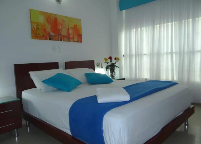 Atlantis Plaza Hotel