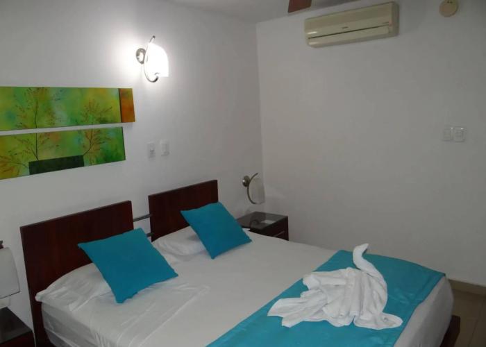 Atlantis Plaza Hotel