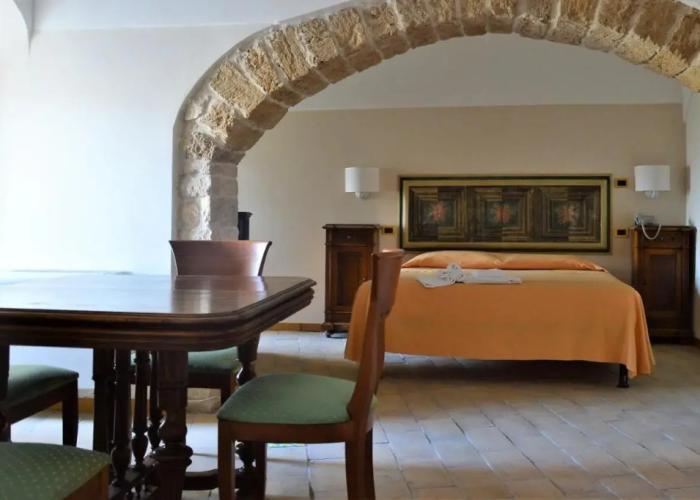 S. Martin Hotel