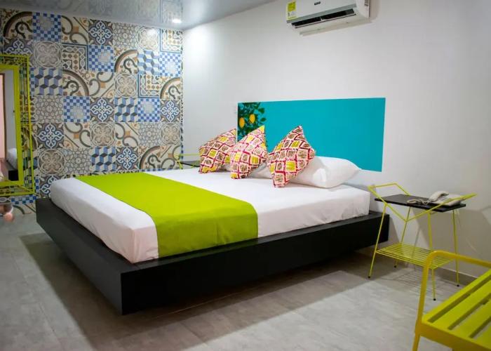 Hotel Millenium Victoria Plaza