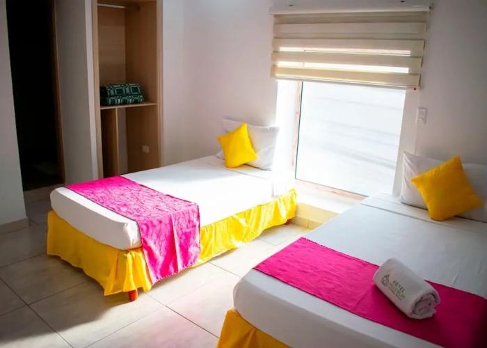 Hotel Millenium Victoria Plaza