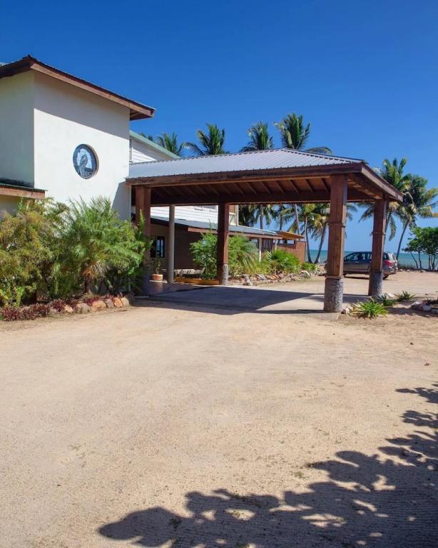 фото Pelican Beach Resort