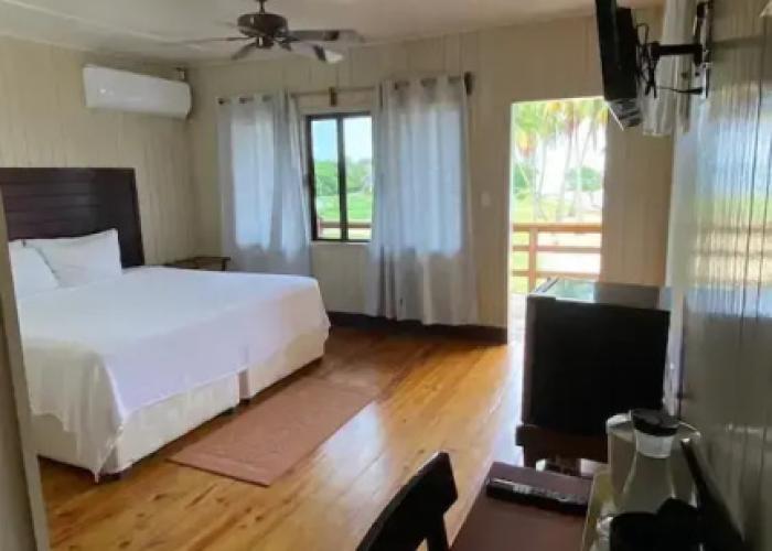 Pelican Beach Resort
