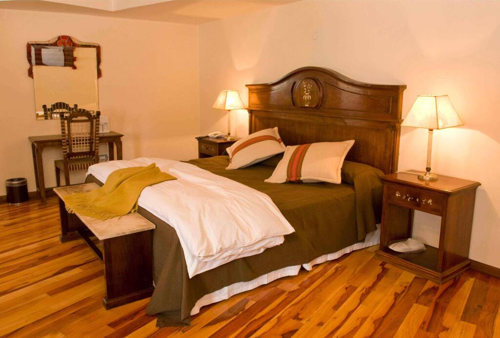 Marques de Tojo Hotel