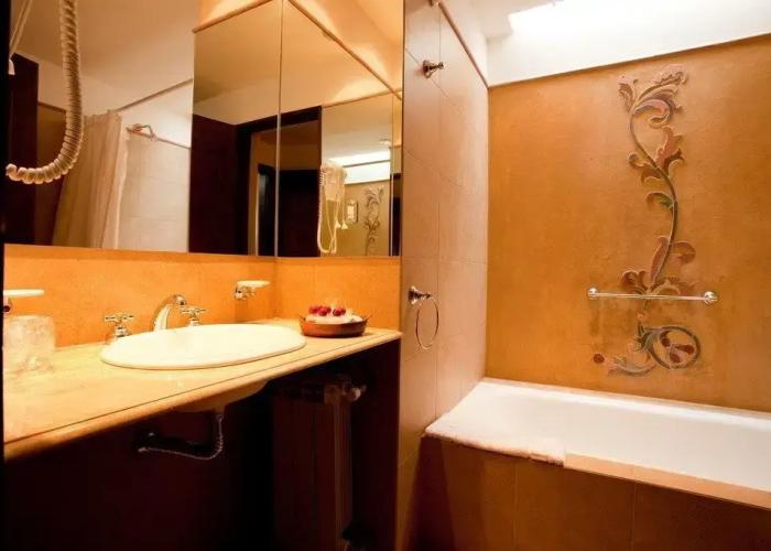 Marques de Tojo Hotel