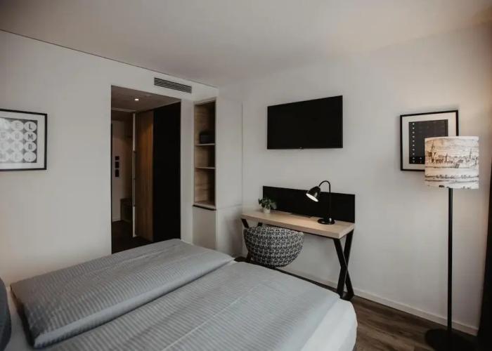 Arivo Aparthotel
