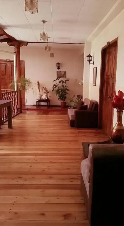 фото Hostal Chordeleg