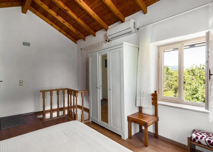 Traditional Rustic Maisonette By Konnect