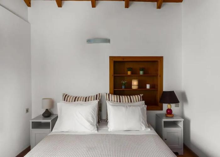 Traditional Rustic Maisonette By Konnect