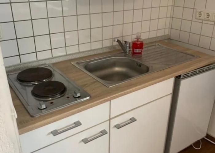 Einfache 1-Zimmer Wohnung für max 4