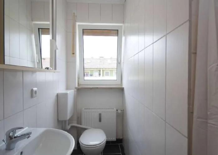 Einfache 1-Zimmer Wohnung für max 4