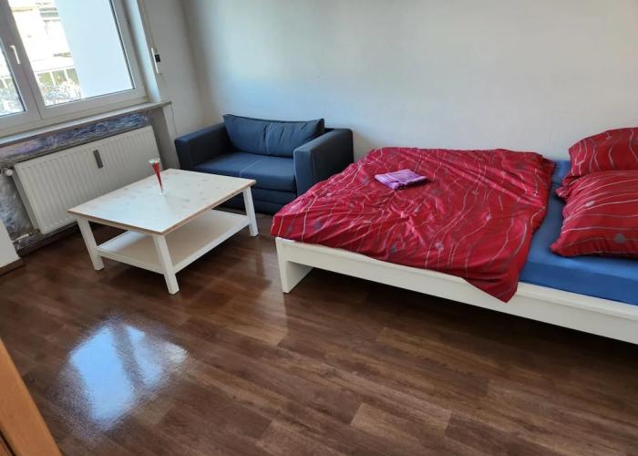 Einfache 1-Zimmer Wohnung für max 4