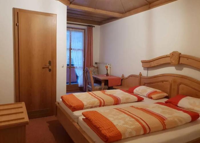 Pension Ferienwohnungen Ludwig