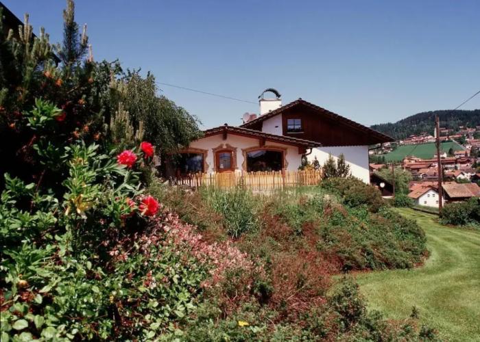 Pension Ferienwohnungen Ludwig