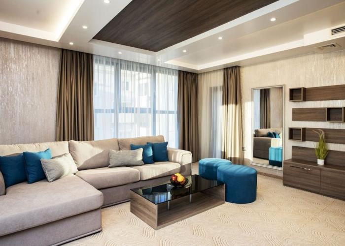 Family Hotel Business Club