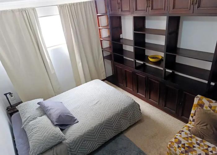Hostal Mochiliers Bed and Breakfast