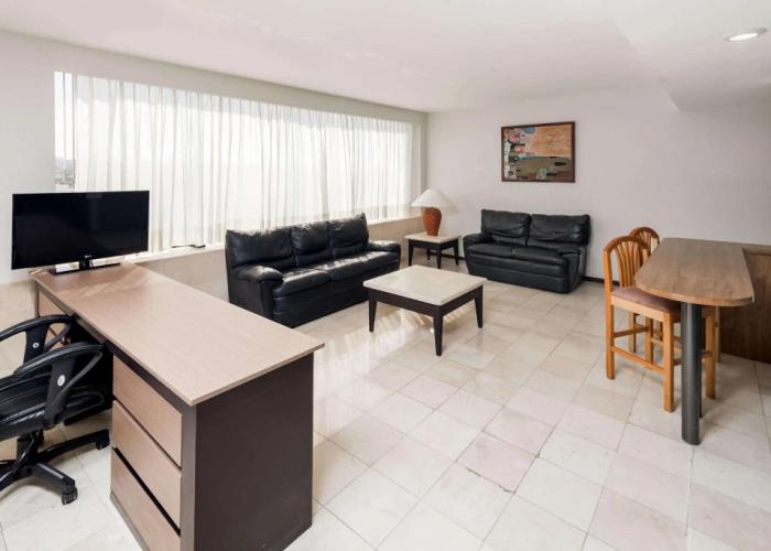 Ramada by Wyndham Hola Culiacan