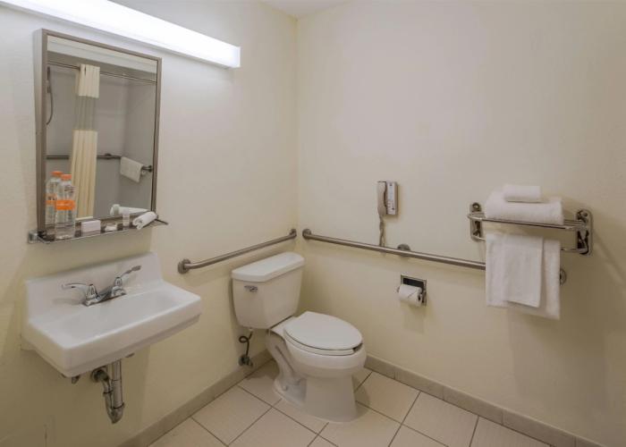 Microtel Inn & Suites by Wyndham Culiacan