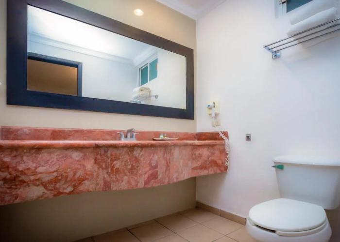 InHouse Select Hacienda Tres Rios