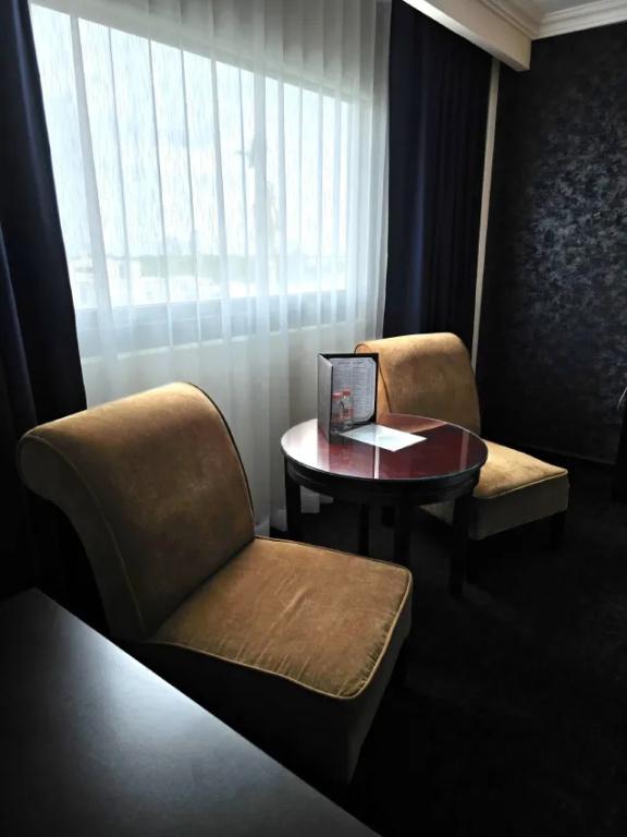 фото Hotel Two Select