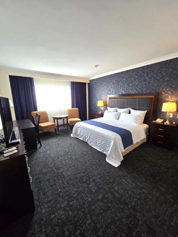 фото Hotel Two Select