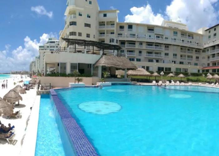 Cancun Plaza Condo