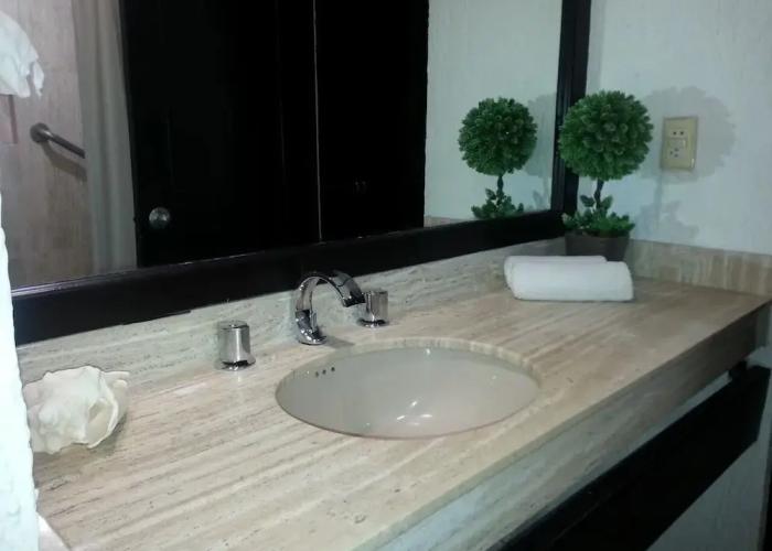 Hotel Solymar Cancun Beach Resort by Solymar Condos