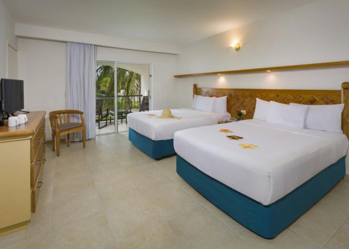 Beachscape Kin ha Villas & Suites