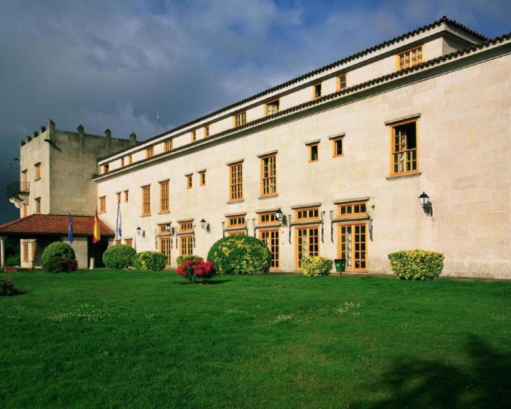 Parador De Tui