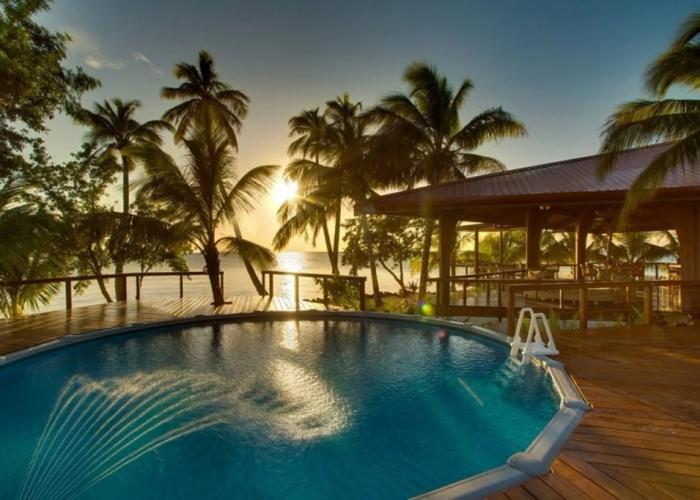 Ray Caye Private Island Resort
