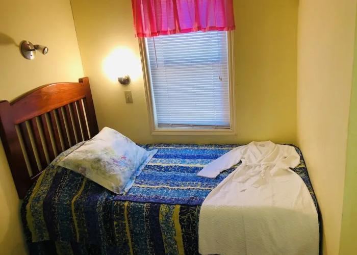 Coral Cove Inn