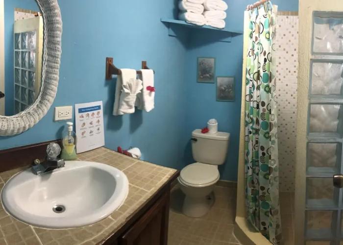 Coral Cove Inn