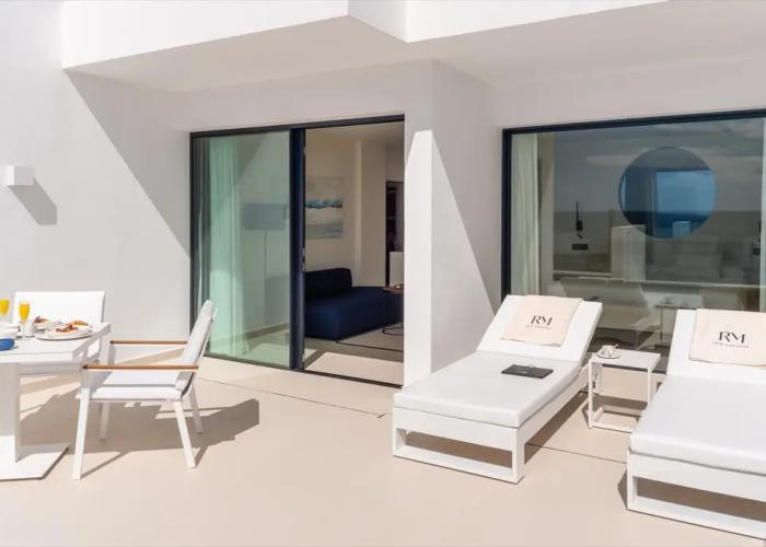 Royal Marina Suites Boutique Hotel