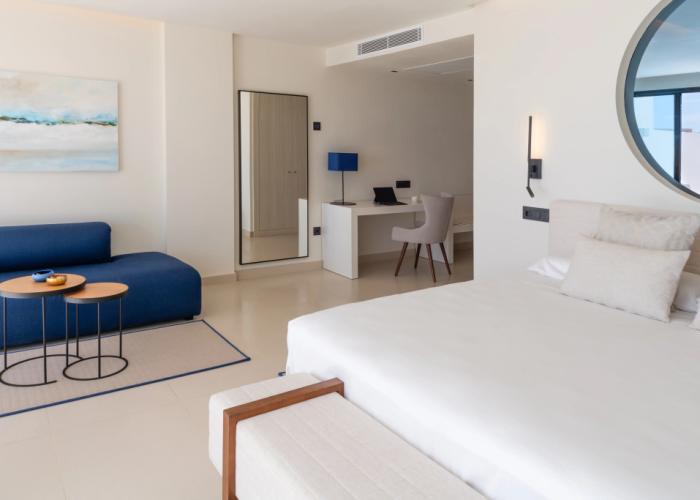 Royal Marina Suites Boutique Hotel