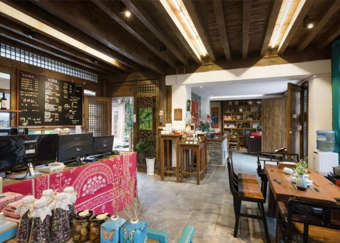 Blossom Hill Inn Lijiang Eminentland