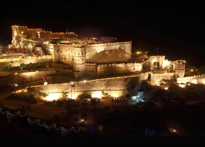 Dadhikar Fort Hotel