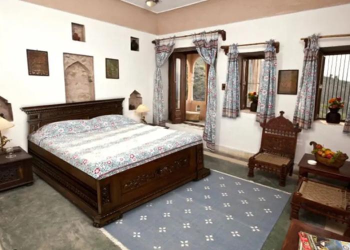Dadhikar Fort Hotel