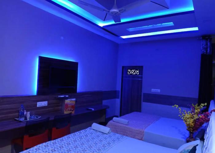 Maan Hotel