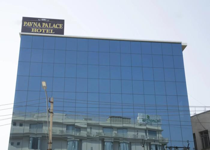 Pavna O Palace