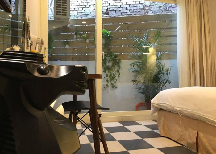 Mini Summer Hostel