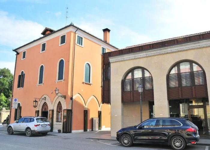 Hotel 5 Colonne