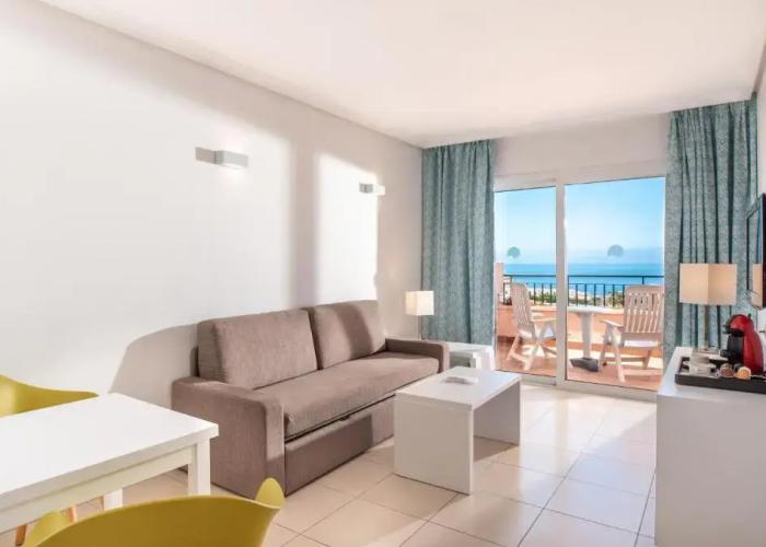 Landmar Costa los Gigantes Family Resort